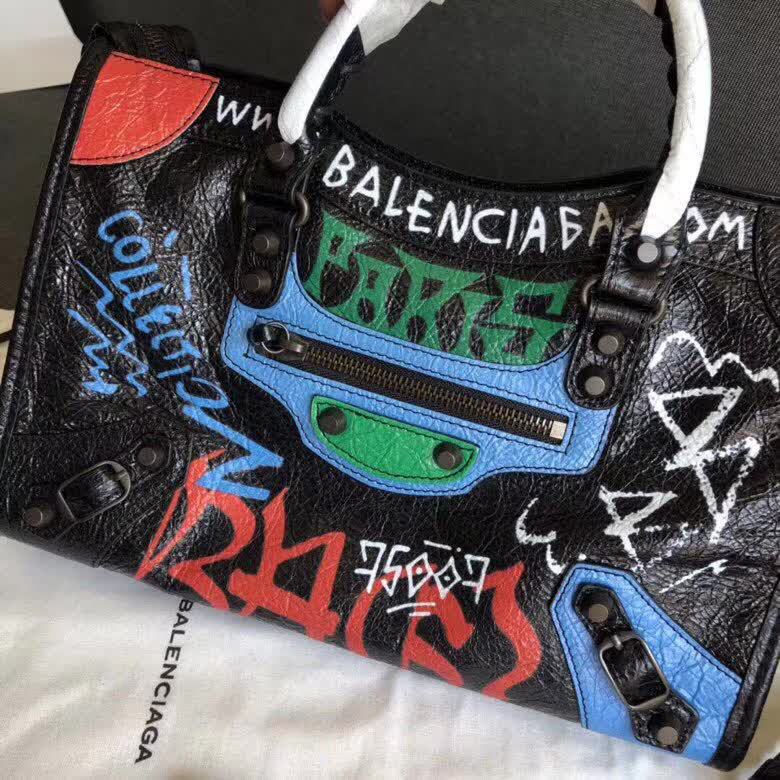 BALENCIAG巴黎世家 Graffiti Classic City30cm機車包 手繪彩色塗鴉  爆裂紋羊皮 手提肩背斜挎包  BL1804